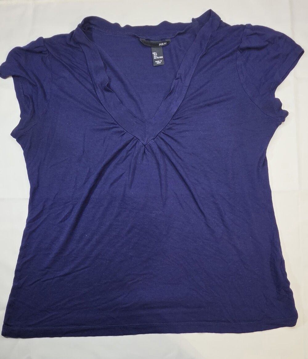 H&M Women's Blue T-Shirt Size Large Short Sleeve Top Sku 0375